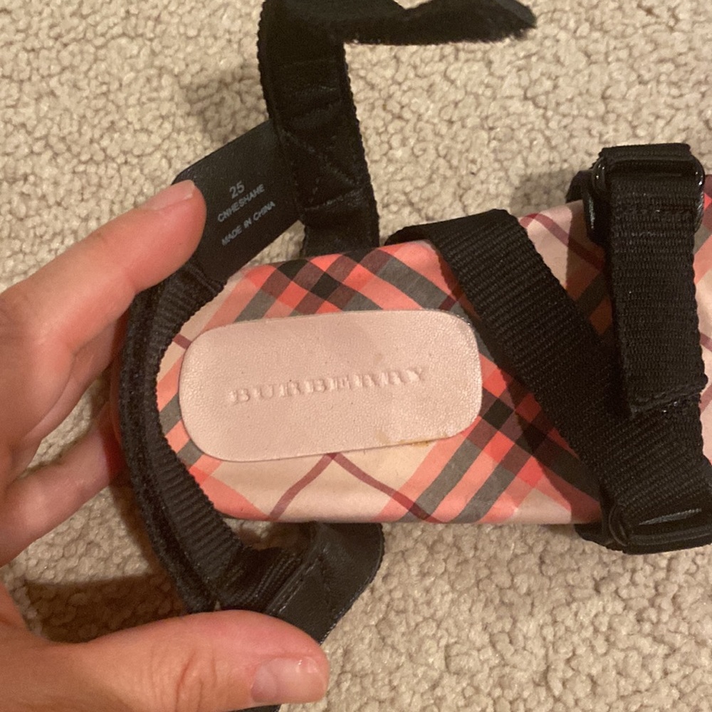 Burberry sandals - Picture 2 of 4